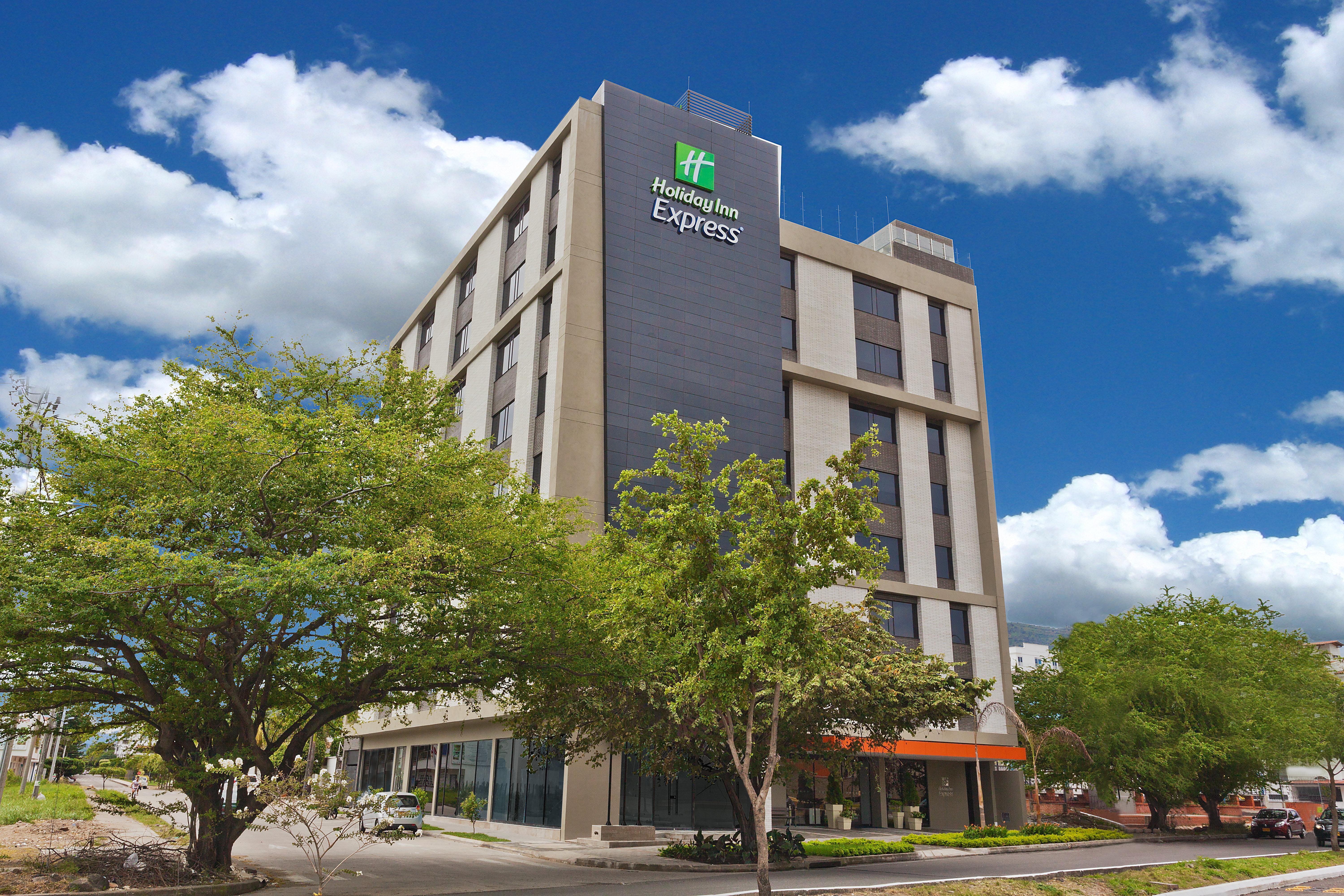 Holiday Inn Express Yopal, An Ihg Hotel Exterior photo