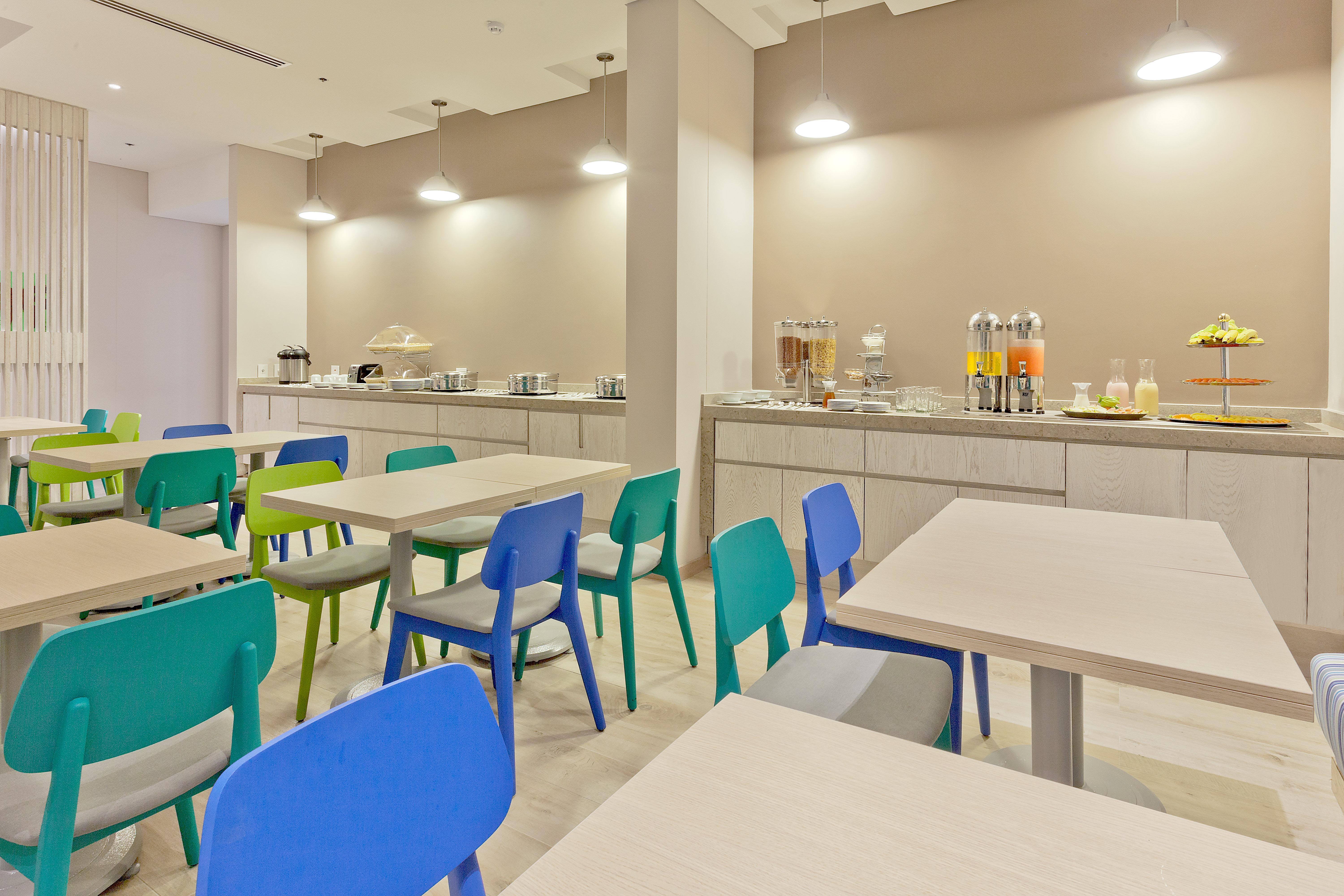 Holiday Inn Express Yopal By Ihg Exterior photo