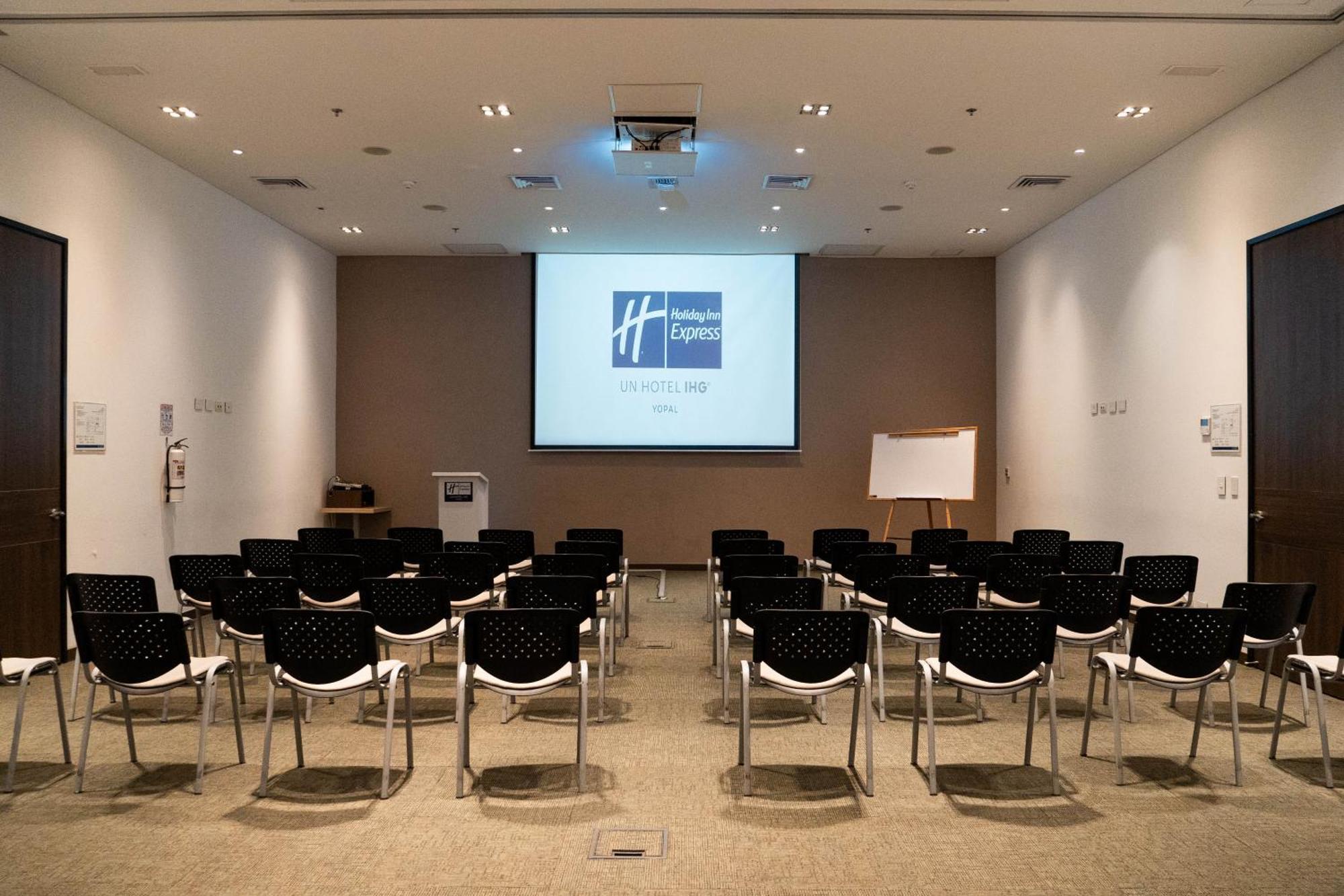 Holiday Inn Express Yopal By Ihg Exterior photo