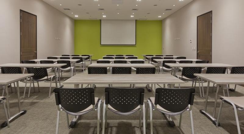 Holiday Inn Express Yopal By Ihg Exterior photo